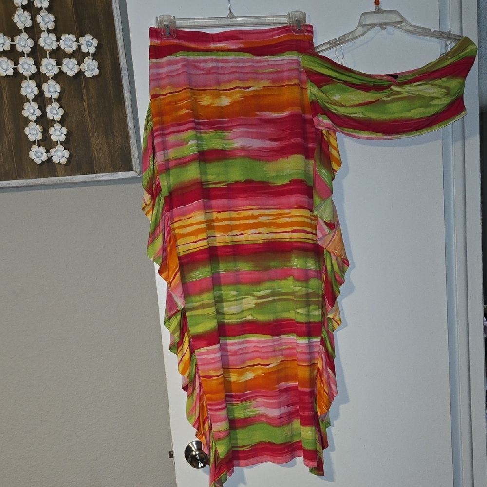 Colorful Women's Skirt Set with Ruffles